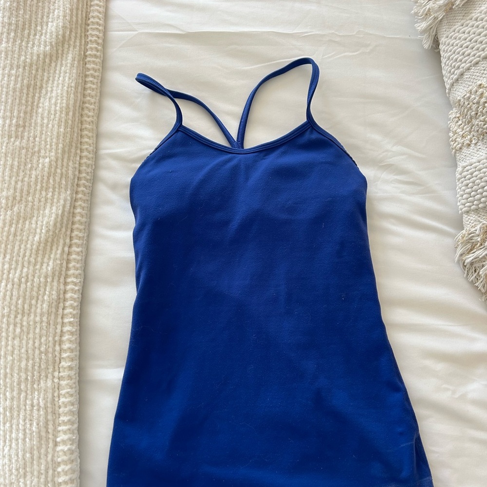 Lululemon Y tank size 2